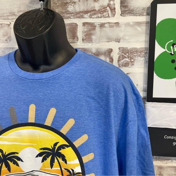 Gildan Heather Blue Tee camping vaca loading XL - Picture 2 of 7